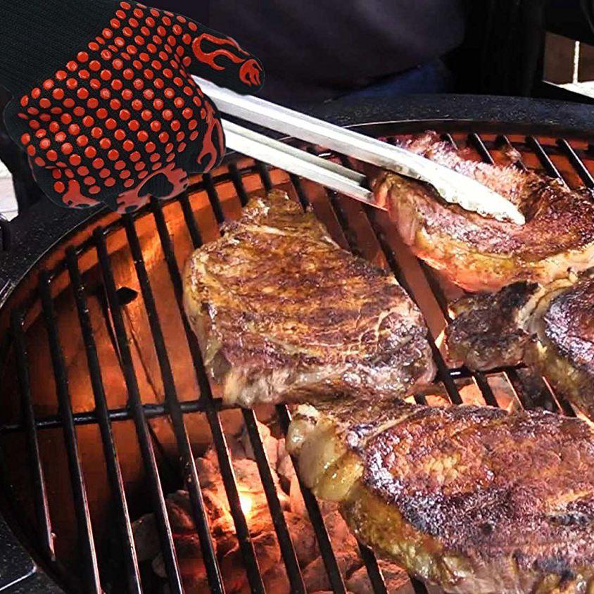 932°F Extreme Heat Resistant Barbecue Gloves