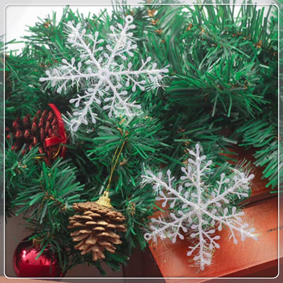 Christmas Party Snowflake 90pcs